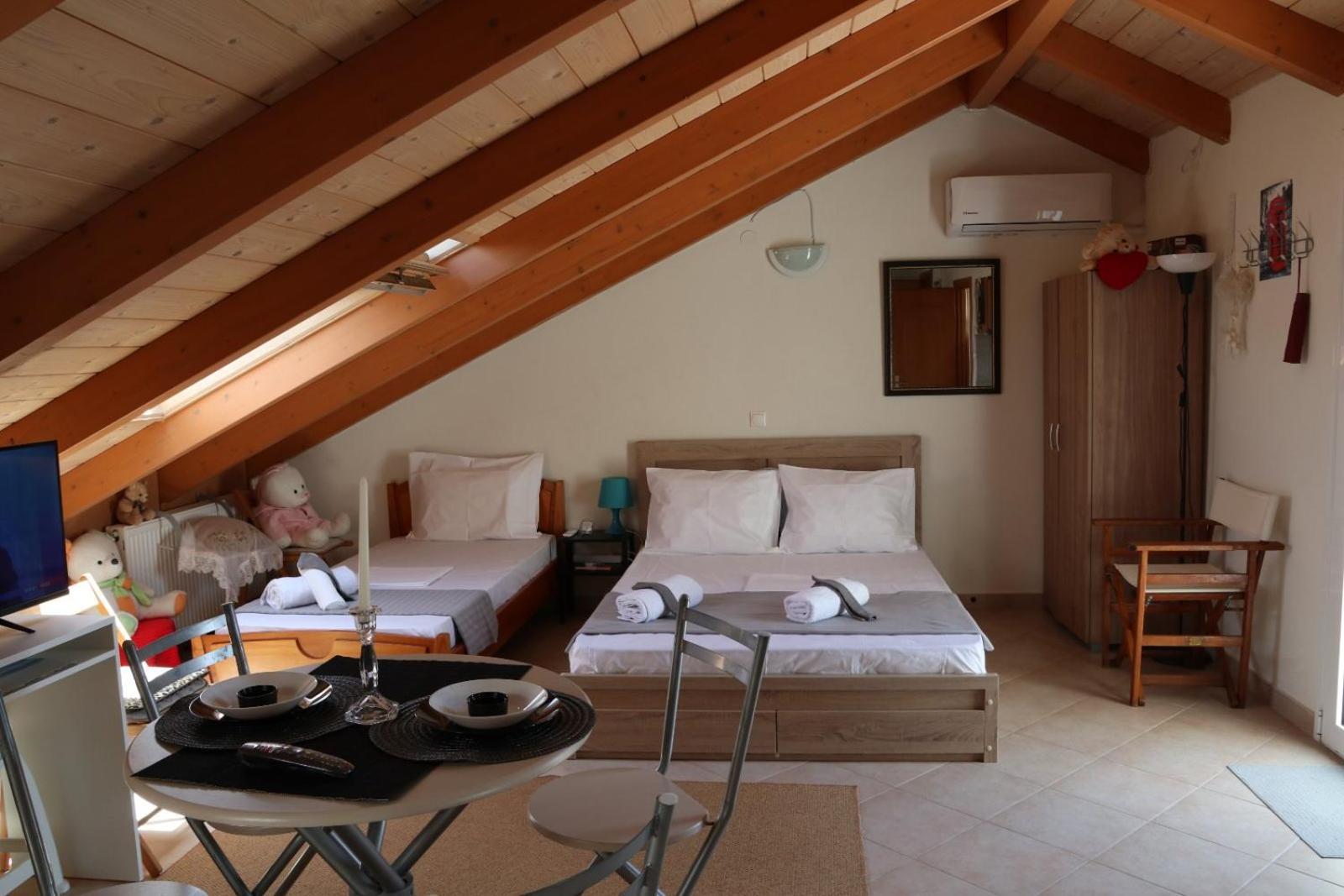 Ab Preveza Apartments -15 Meters Over The Sea Ngoại thất bức ảnh